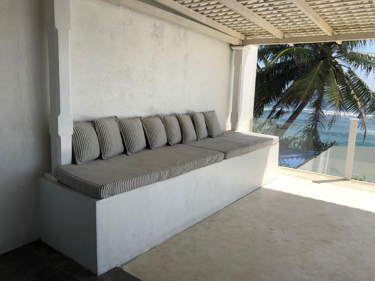 Galle Henna Beach House Unawatuna Eksteriør billede